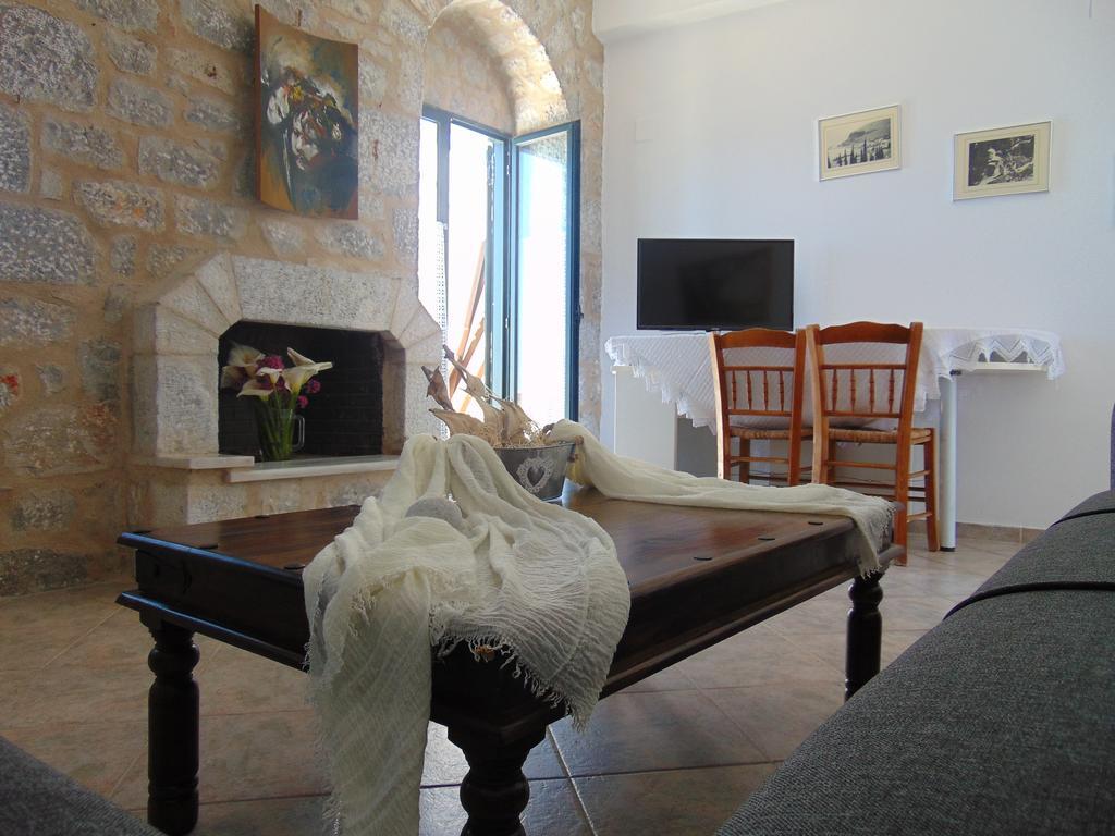 Olga'S House Apartment Néon Oítilon Стая снимка