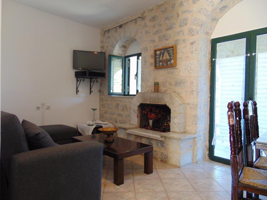 Olga'S House Apartment Néon Oítilon Стая снимка